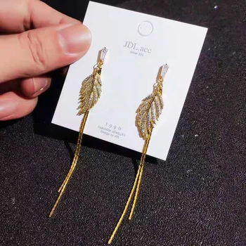 Yeni Moda Güzel 14K Gerçek Altın Kaplama Tüy Püskül Damla Küpe Kadınlar Kız Takı için AAA Zirkon S925 Gümüş İğne Düğün - Görüntü 1  