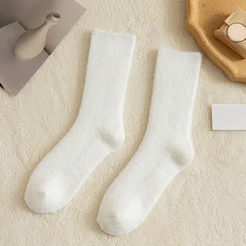 Çorap Moda Yeni Desen Sonbahar Ve Kış Kalınlaşmış Ve Sıcak Basit Rahat Katı Noel Çorap ile İlk - Görüntü 2  