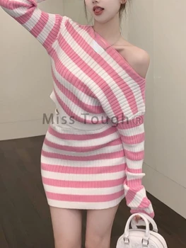 Japon Çizgili Örme İki Parçalı Set Kadın Tiki Tarzı Zarif Mini Etek Takım Elbise Kadın Kore Moda Sıcak Seti Sonbahar 2023 Yeni - Görüntü 2  