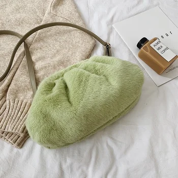 Kürk el çantası Zarf Lüks çanta kadın Tasarımcısı hacimli Yuvarlak Şekil Çantalar ve Peluş manşonlar - Görüntü 1  